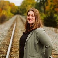 Amanda Pawczuk Email & Phone Number