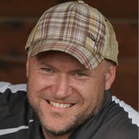 Daniel Petrakovic Email