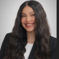 Danila Lucena Email