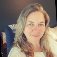 Adrienne Hunt Email