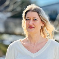 Karolina Carlsson Email