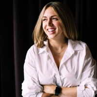 Maggie Currier Email & Phone Number