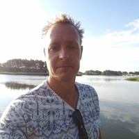 Peter Brodérus Email
