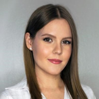 Juliana Deliberais Email