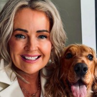 E-mail e número de telefone de Aisling Ryan