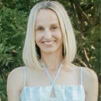 MicroMain Employee Nicole Pratt's profile photo