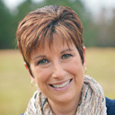 E-mail e número de telefone de Anne Dube