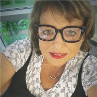 Slide Employee Nancy Sauer's profile photo