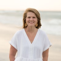 Kelly Garber Email & Phone Number