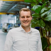 Maximilian Weigel Email