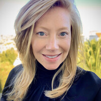 Caroline Smith Email & Phone Number
