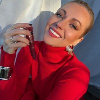 Olivia Bennett Email