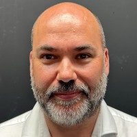 Simon Oakes Email