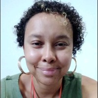 Raphaela Silva de Oliveira Email