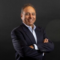 Email e telefono di Naeem Zafar