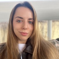 Veronika Romanova Email