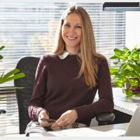 Econoday Employee Alana K.'s profile photo