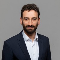 Basil de Pretto Email