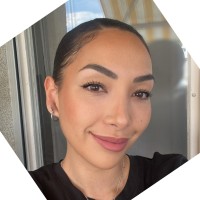 Vision 2 Action SA Employee Cindybel Fecha's profile photo