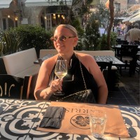 Katie Holloway Email & Phone Number