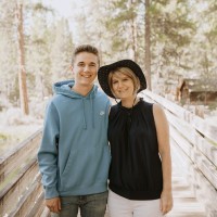 LA PINE COMMUNITY HEALTH CENTER Employee Michelle McKittrick's profile photo
