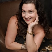 Jillian Farrell Email & Phone Number