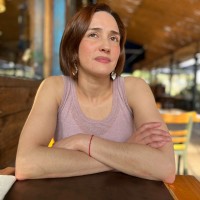Ximena Michea Email