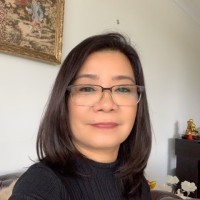 Elizabeth Moraleda Email