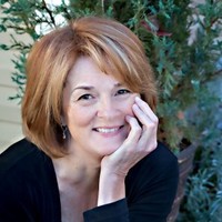 Suzan Mastin Email & Phone Number