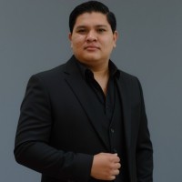 Julian Velasco Plaza Email