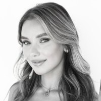 Magenta Light Studios Employee Emily Levine's profile photo