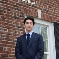 Gap Employee Daniel Ching's profile photo