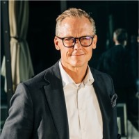 Email e telefono di Fredrik Holmgren