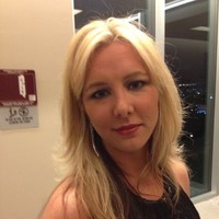 Amy Smit Email & Phone Number