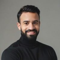 Victor Rivas Email