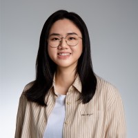 Lynn Yang Email