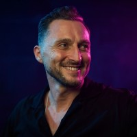 Bruno Schmidt Email
