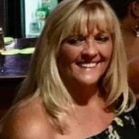 Julie Shackelford's profile photo