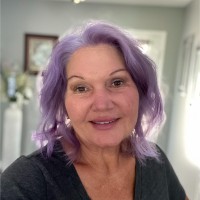 DOWNLITE Employee Kim Robertson's profile photo