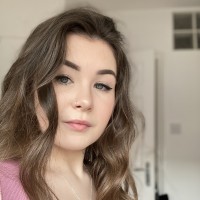 New College Swindon Employee Chloe White's profile photo