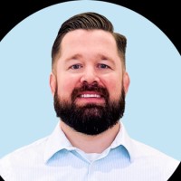 E-mail e número de telefone de Troy Carlson