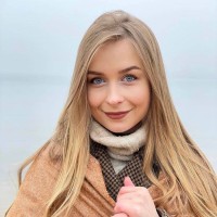Maria Ostapova Email
