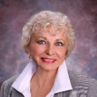 United Real Estate Strive 212 Employee Suzanne Dungan's profile photo