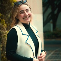 María Farfán Email