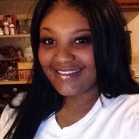 Sade Hunt Email & Phone Number
