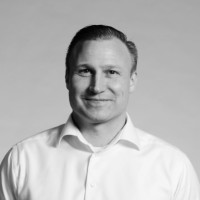 Casper Stenfors Email
