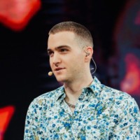 Cameron Davis Email & Phone Number