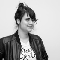 Julia Melo Email & Phone Number