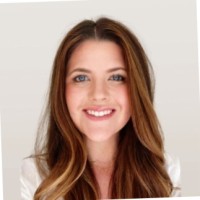 Kristen Pelo Email & Phone Number