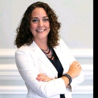 Dynamix Group Employee Julie Greyson's profile photo